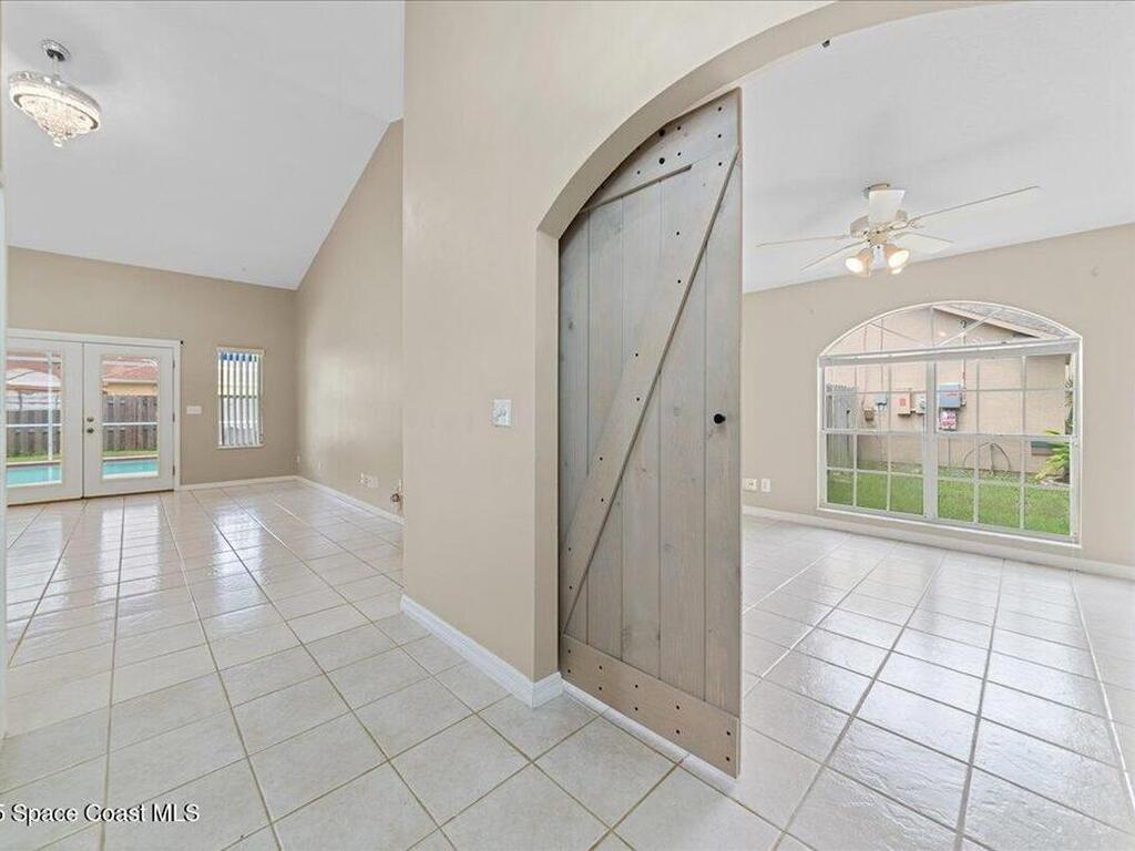910 Deer Run Drive, Melbourne, FL 32940