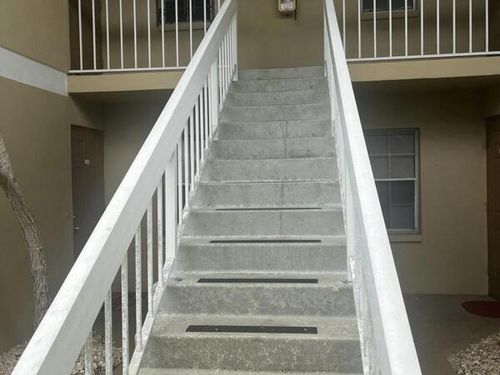 1624 Sunny Brook Lane, Palm Bay, FL 32905