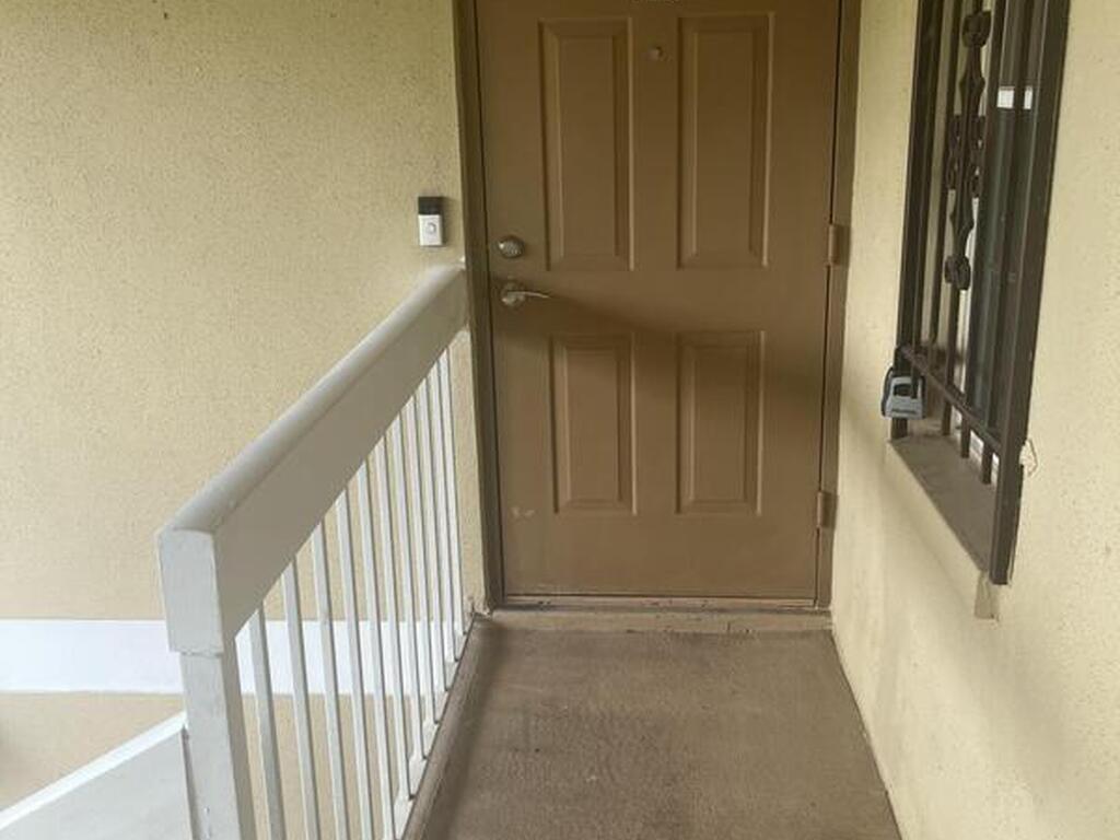 1624 Sunny Brook Lane, Palm Bay, FL 32905