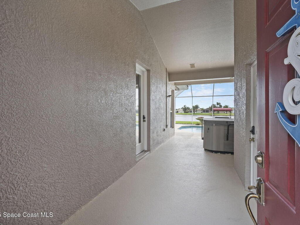 1582 Laramie Circle, Melbourne, FL 32940