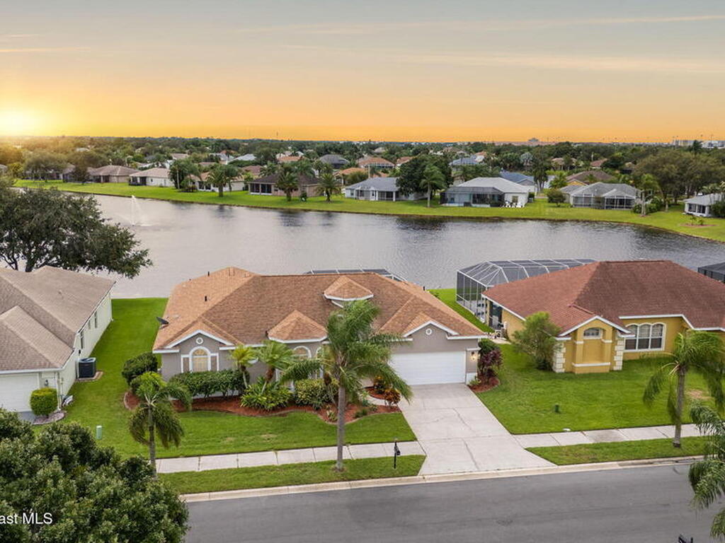 1582 Laramie Circle, Melbourne, FL 32940