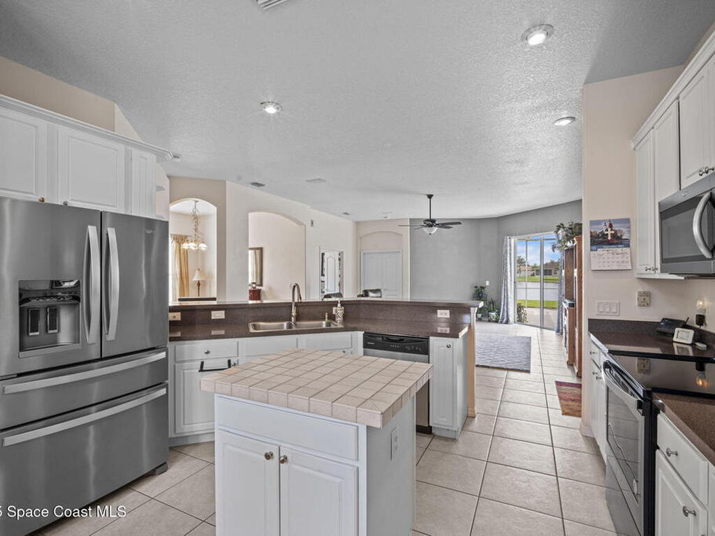 1582 Laramie Circle, Melbourne, FL 32940