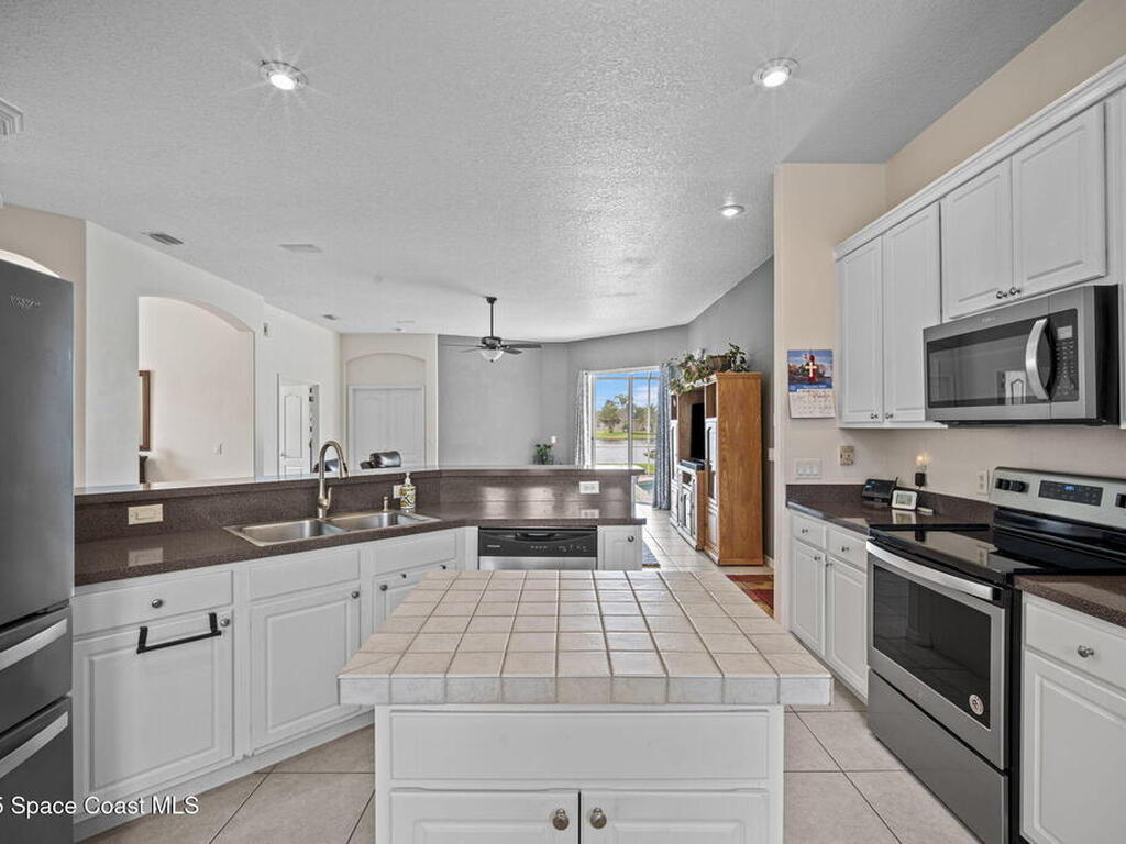 1582 Laramie Circle, Melbourne, FL 32940