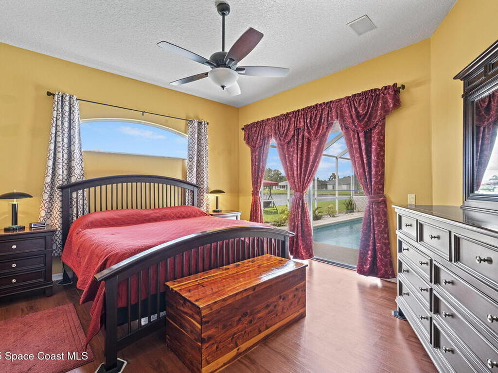 1582 Laramie Circle, Melbourne, FL 32940