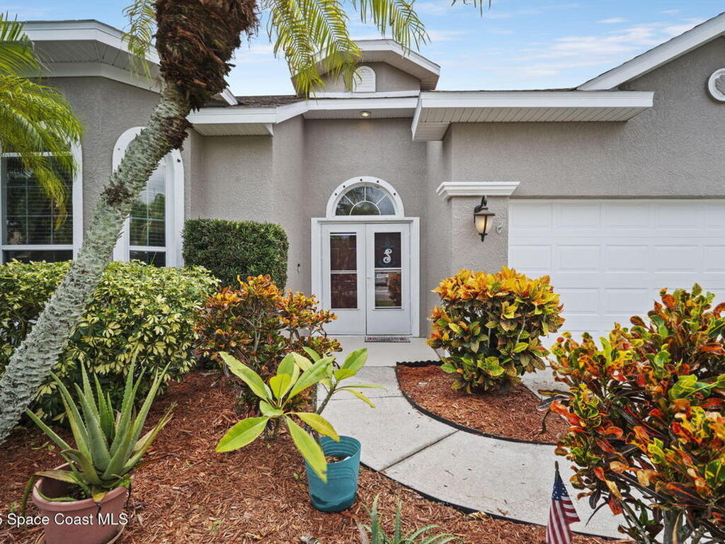 1582 Laramie Circle, Melbourne, FL 32940