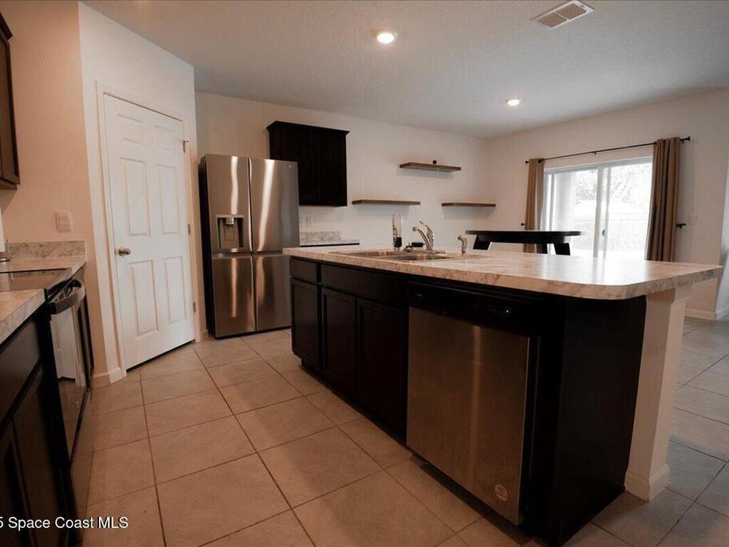 1574 Heartwellville Street, Palm Bay, FL 32907