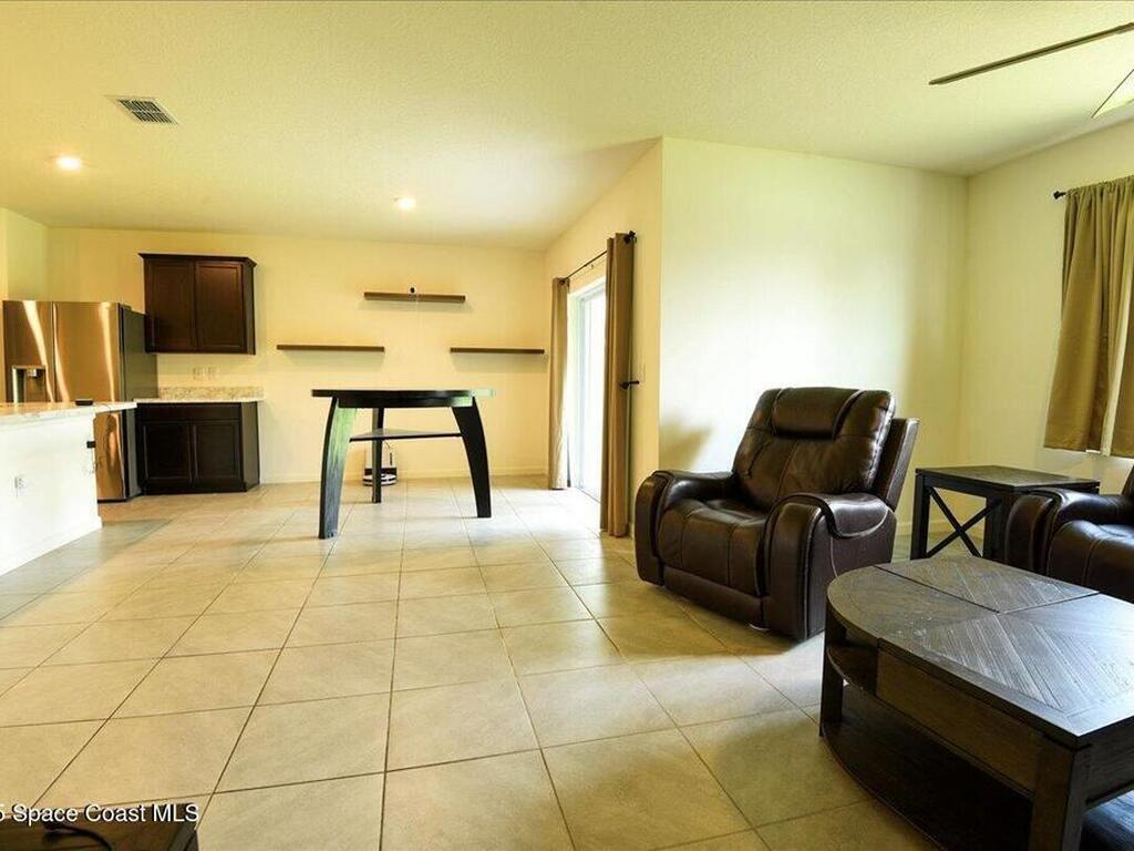 1574 Heartwellville Street, Palm Bay, FL 32907