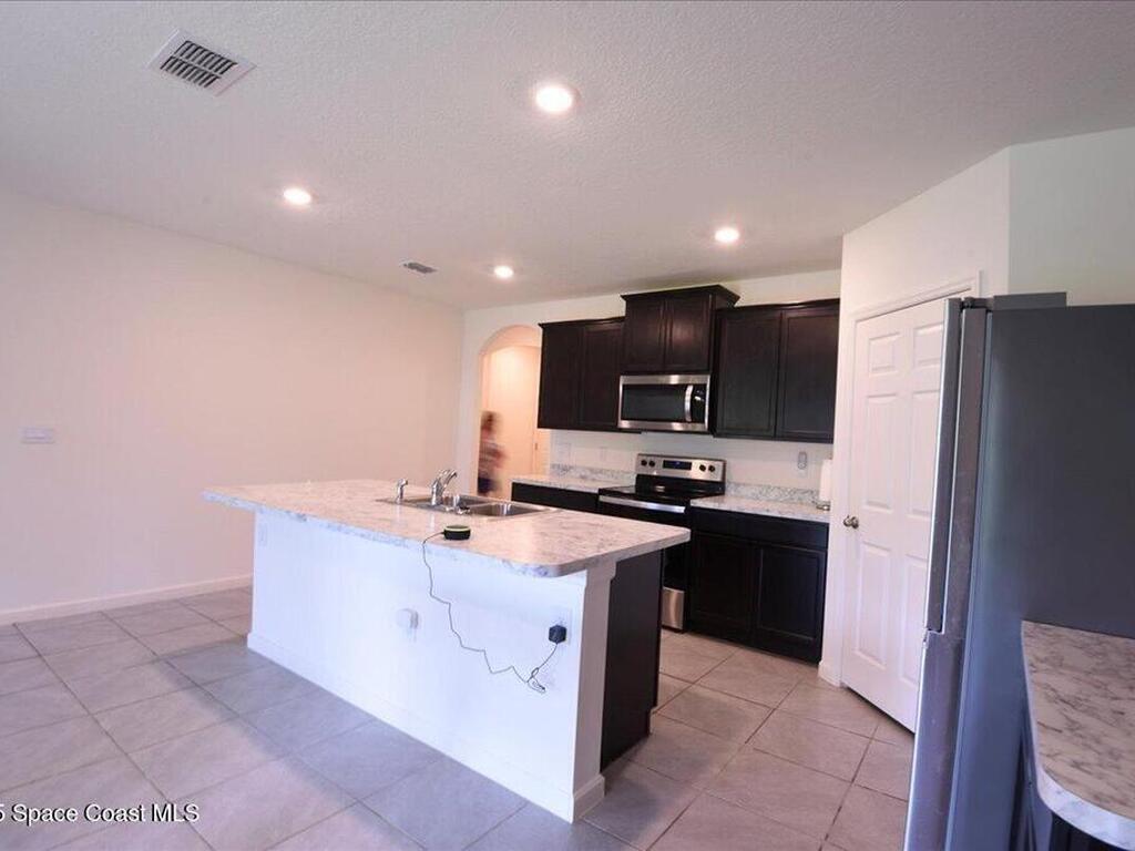 1574 Heartwellville Street, Palm Bay, FL 32907