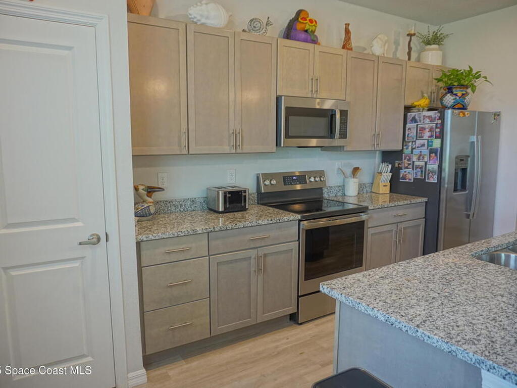 1909 Thomasville Avenue, Palm Bay, FL 32909