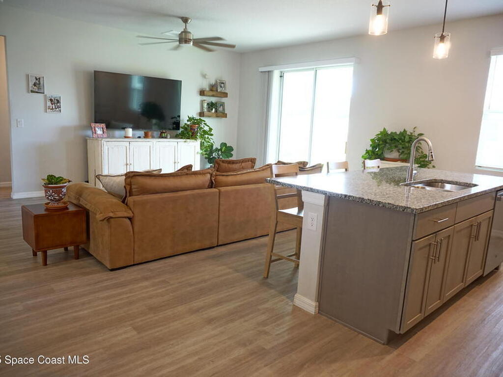 1909 Thomasville Avenue, Palm Bay, FL 32909