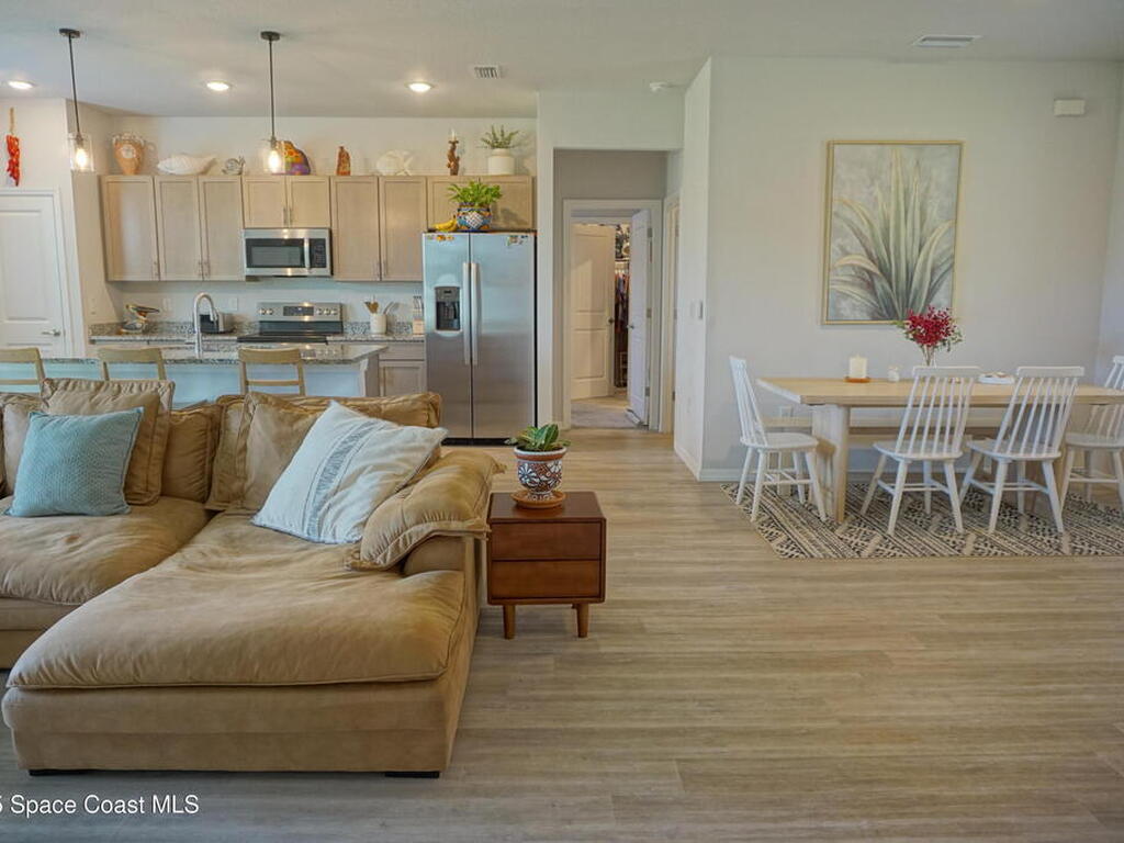 1909 Thomasville Avenue, Palm Bay, FL 32909