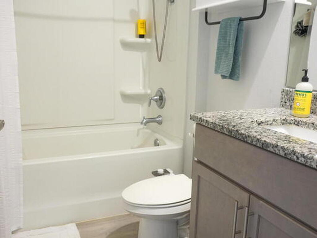 1909 Thomasville Avenue, Palm Bay, FL 32909