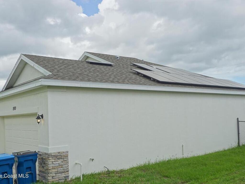 1909 Thomasville Avenue, Palm Bay, FL 32909