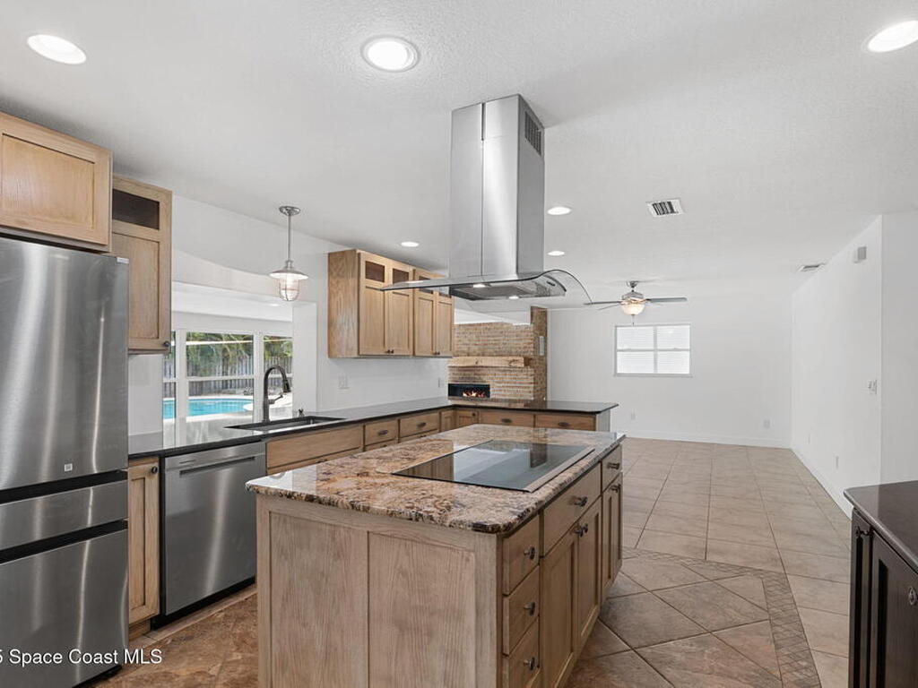 318 Banyan Way, Melbourne Beach, FL 32951