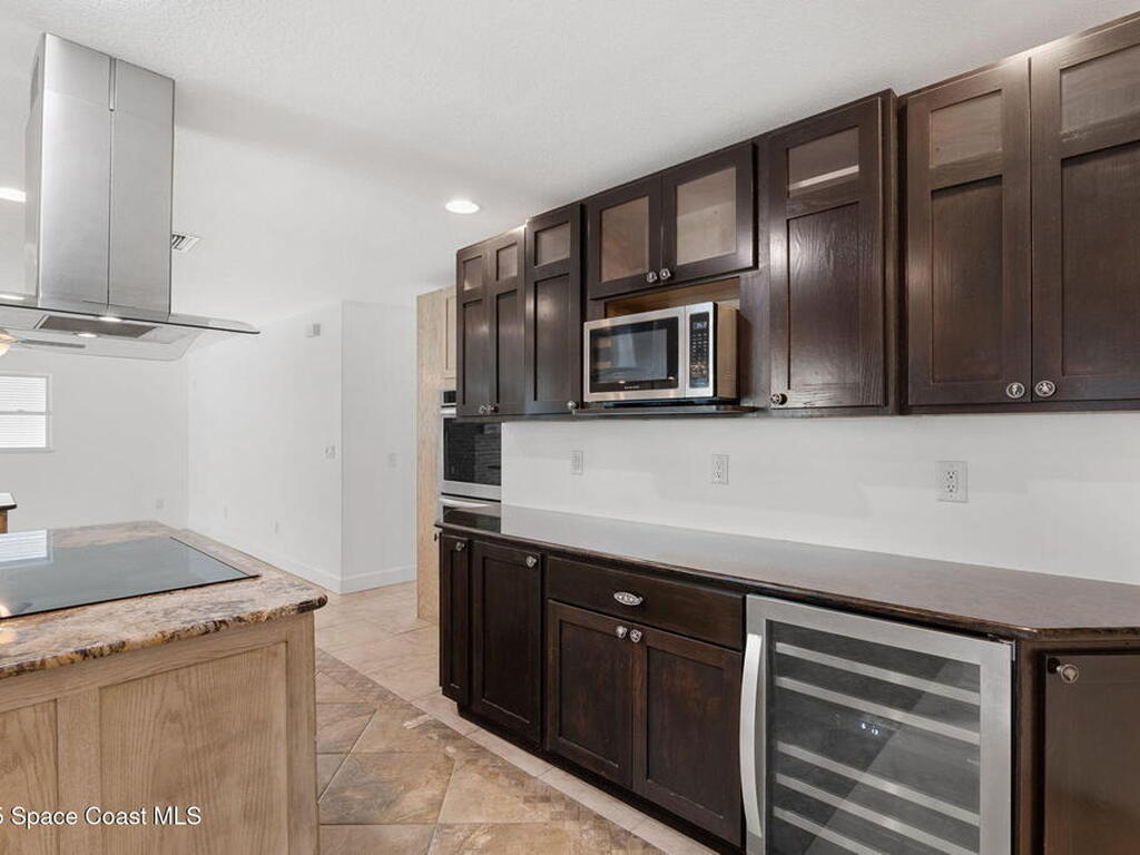 318 Banyan Way, Melbourne Beach, FL 32951