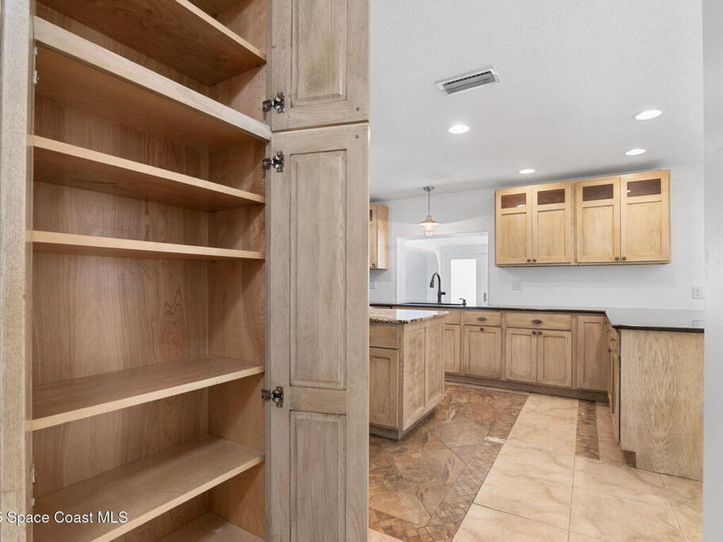 318 Banyan Way, Melbourne Beach, FL 32951