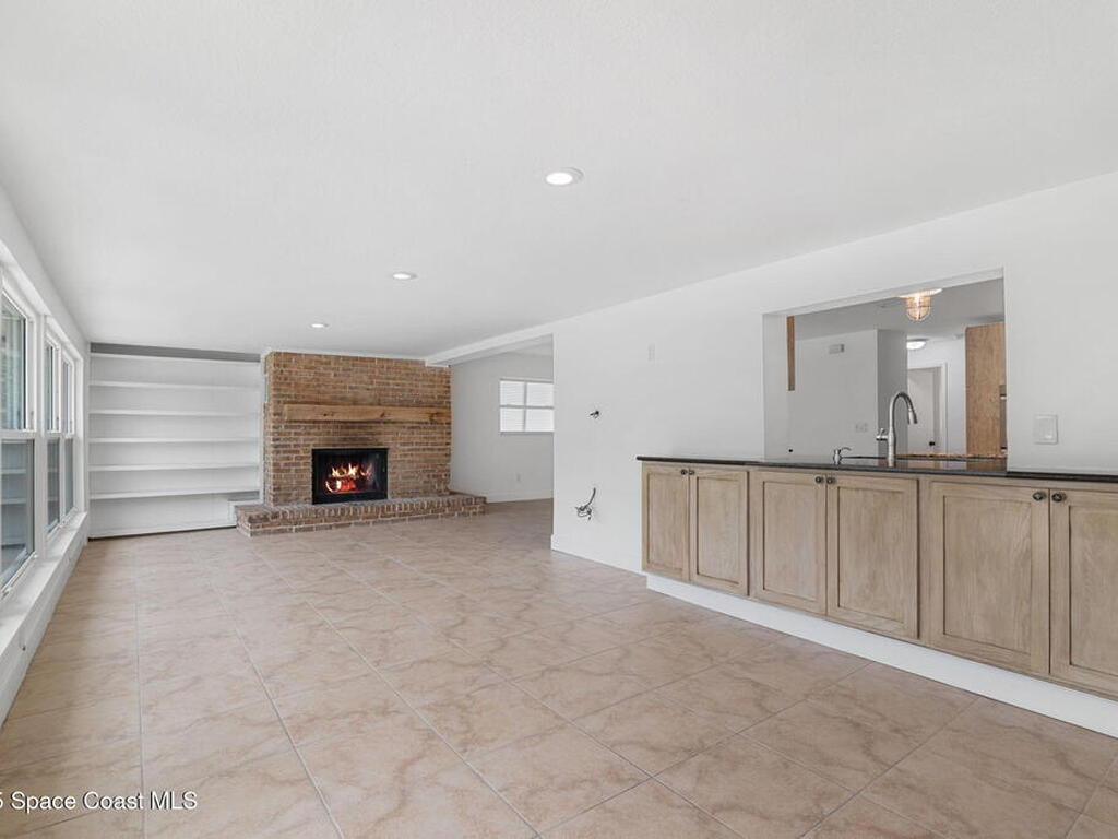 318 Banyan Way, Melbourne Beach, FL 32951