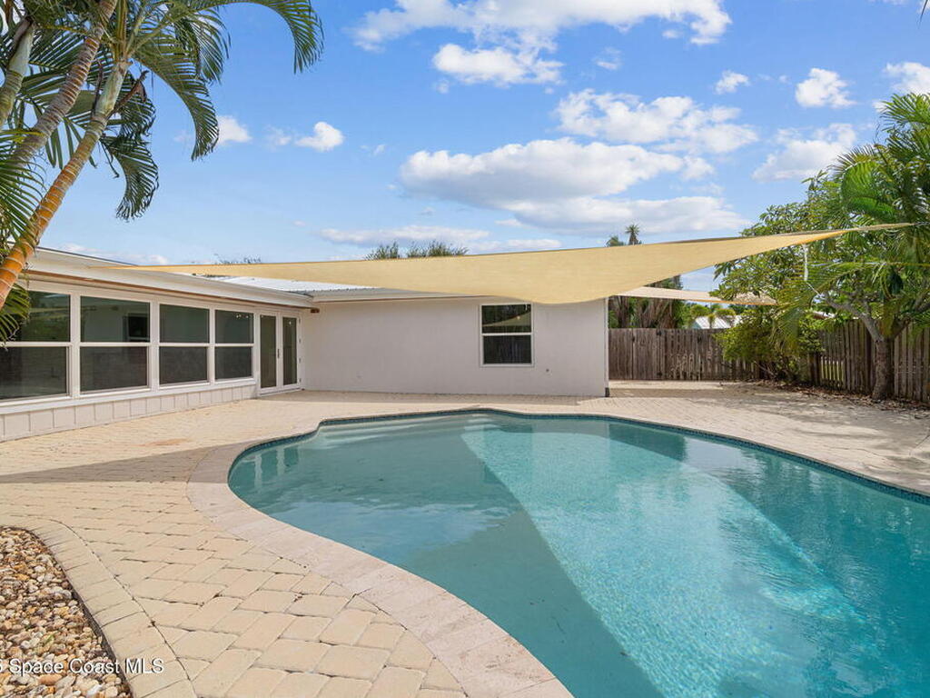 318 Banyan Way, Melbourne Beach, FL 32951