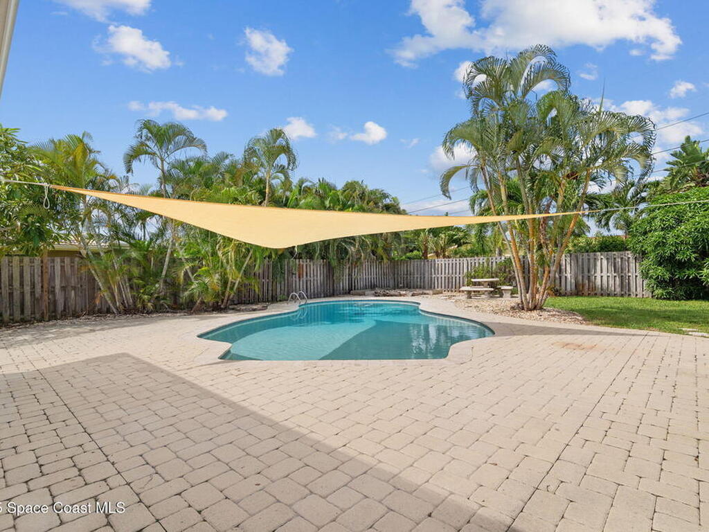 318 Banyan Way, Melbourne Beach, FL 32951