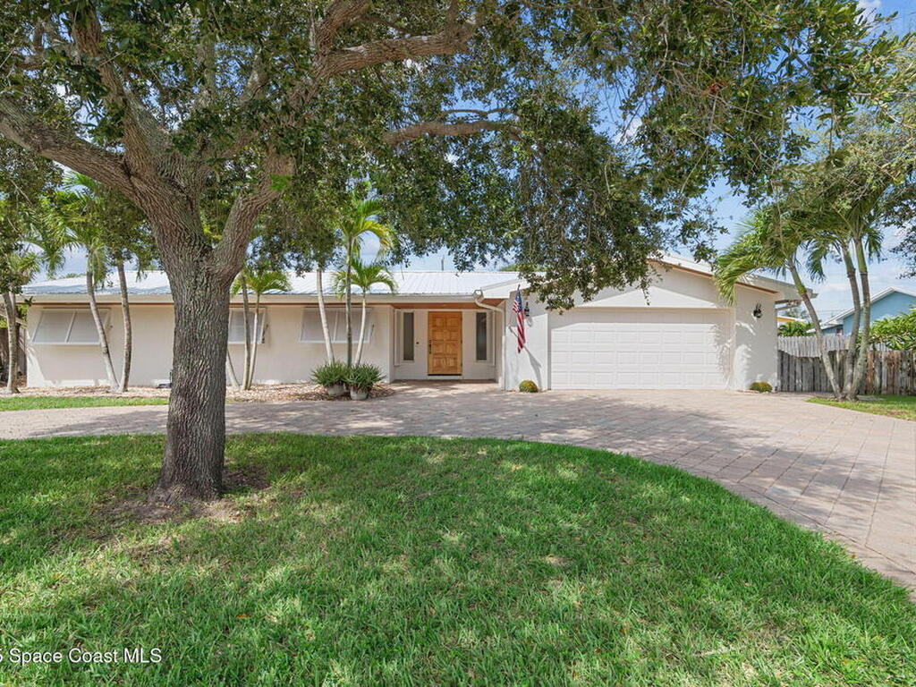 318 Banyan Way, Melbourne Beach, FL 32951