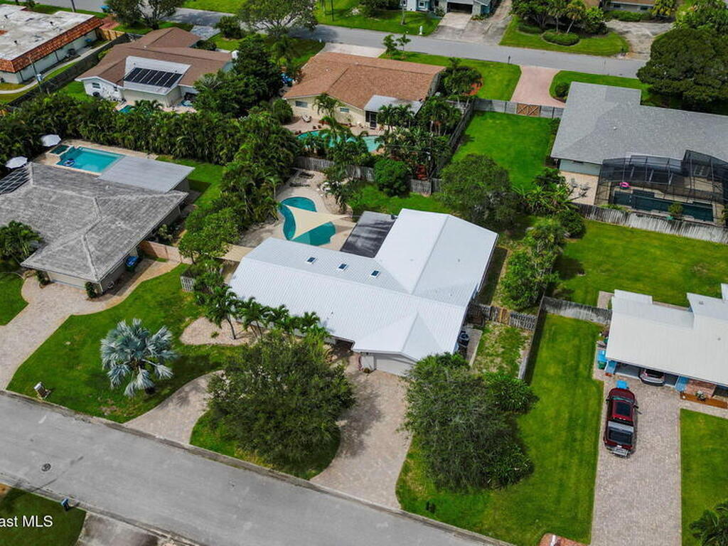 318 Banyan Way, Melbourne Beach, FL 32951