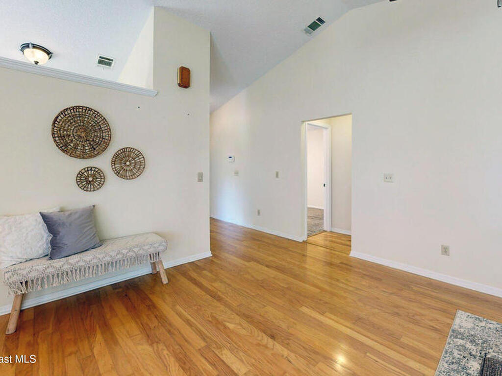 195 Country Club Drive, Melbourne, FL 32940