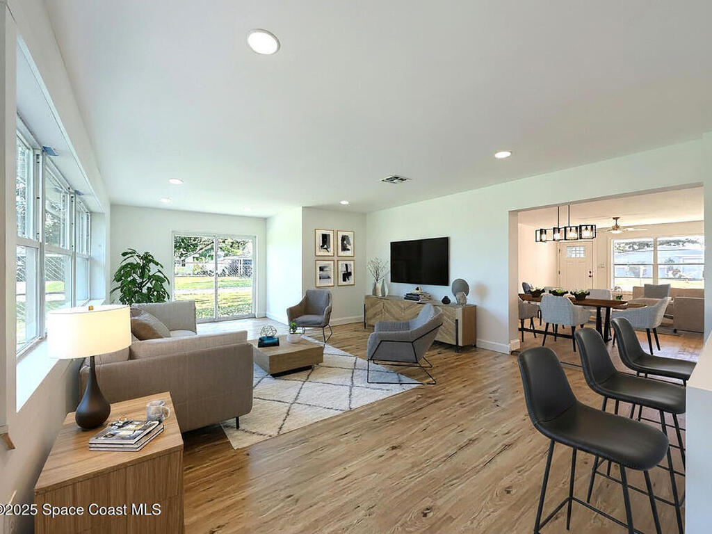 2340 Iowa Drive, Melbourne, FL 32935