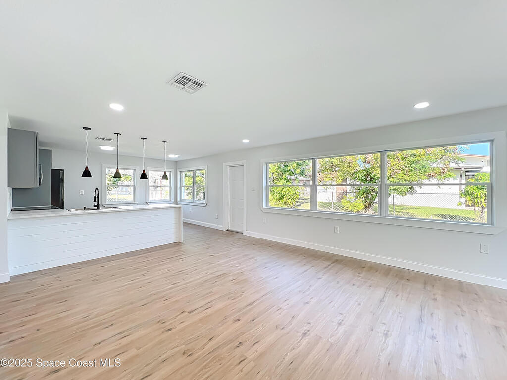 2340 Iowa Drive, Melbourne, FL 32935