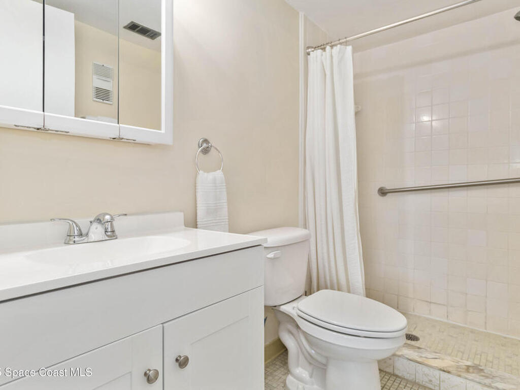 383 N Atlantic Avenue, Cocoa Beach, FL 32931