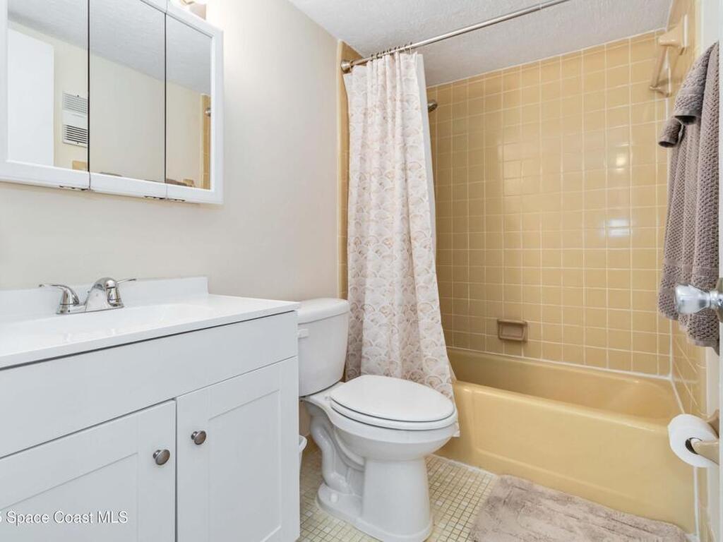 383 N Atlantic Avenue, Cocoa Beach, FL 32931