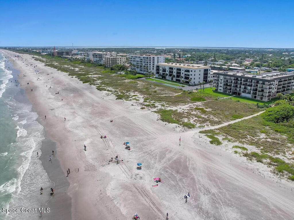 383 N Atlantic Avenue, Cocoa Beach, FL 32931