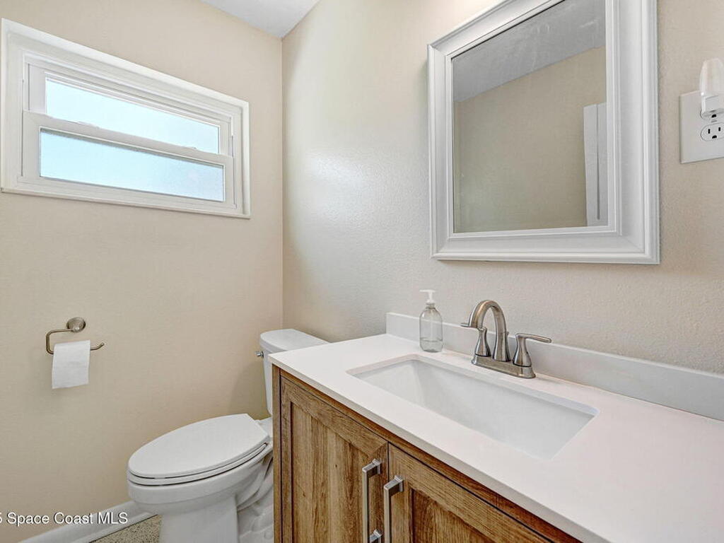 100 Cat Cay Lane, Indian Harbour Beach, FL 32937