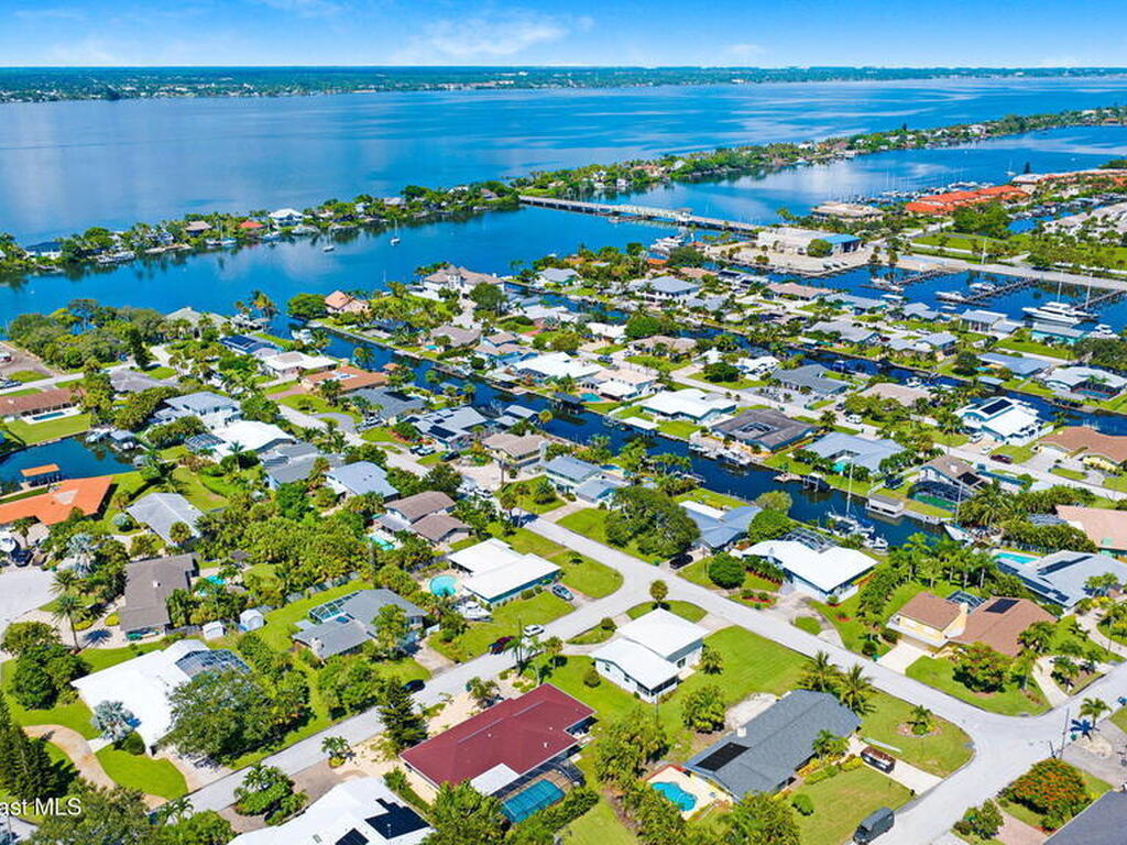 100 Cat Cay Lane, Indian Harbour Beach, FL 32937