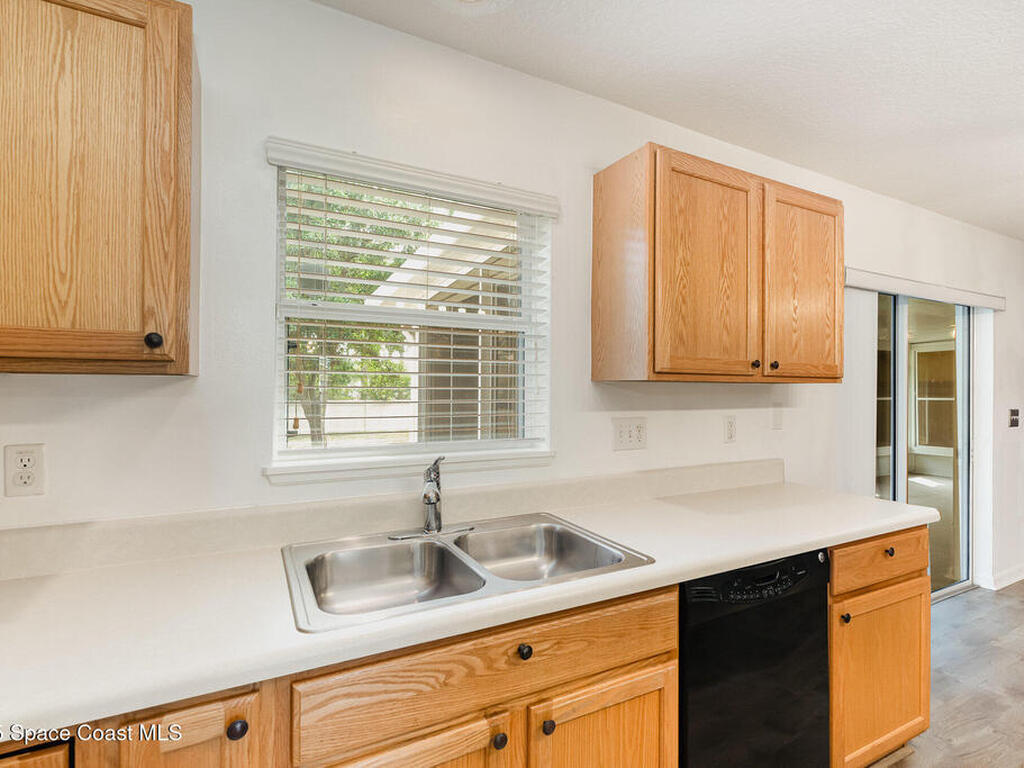 3325 Burdock Avenue, Melbourne, FL 32904