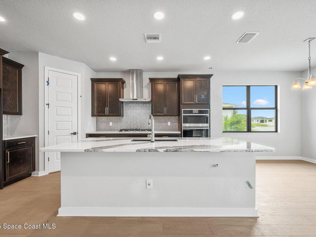 2823 Burnham Lane, Melbourne, FL 32940