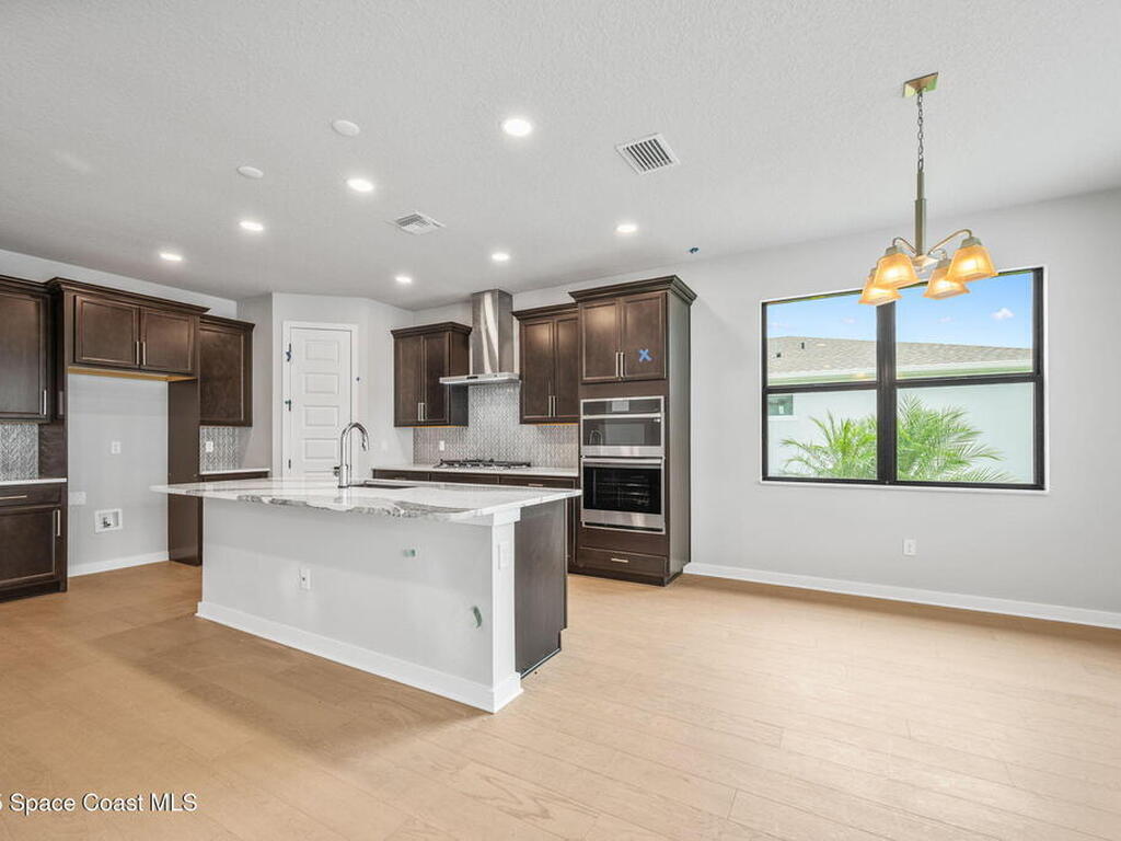 2823 Burnham Lane, Melbourne, FL 32940