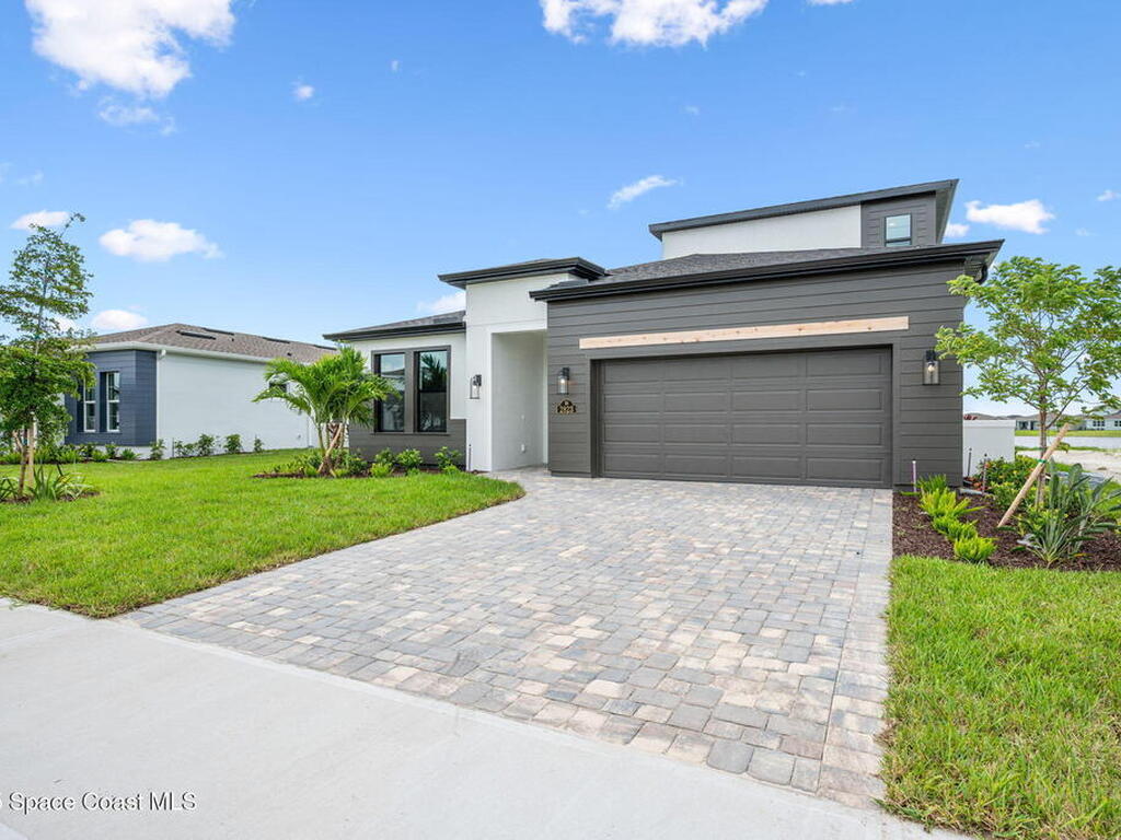 2823 Burnham Lane, Melbourne, FL 32940