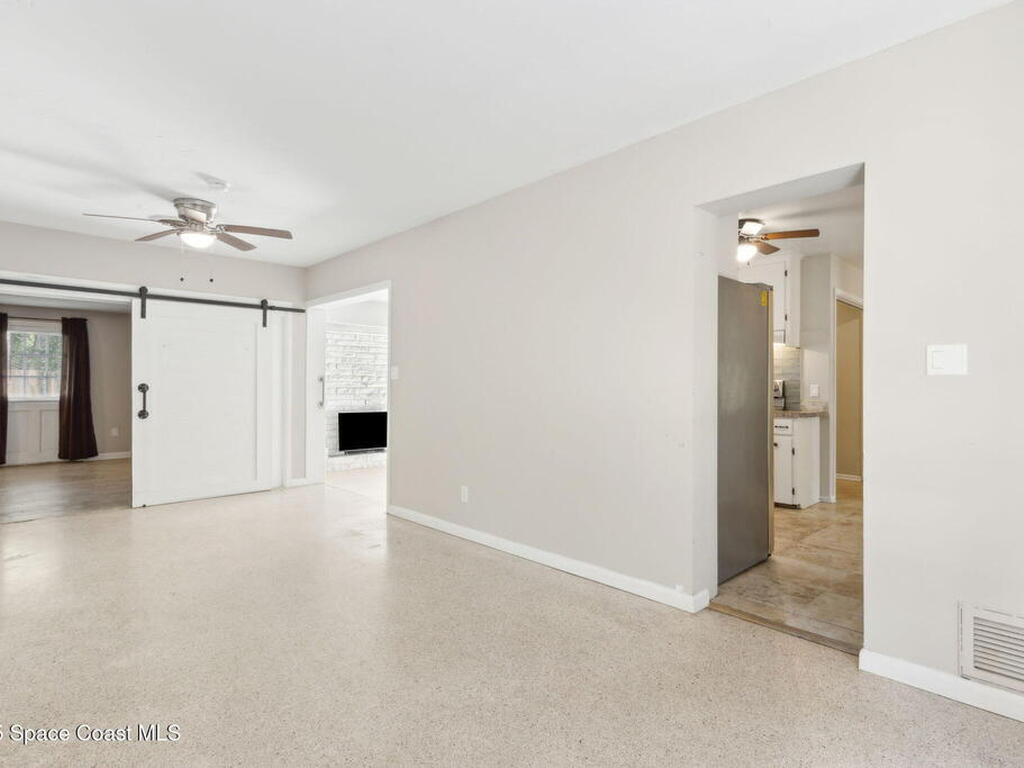 2541 Parkway Drive, DeLand, FL 32720