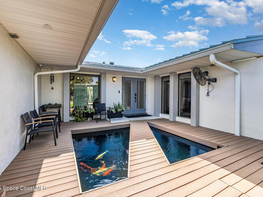 56 Yacht Haven Drive, Cocoa Beach, FL 32931