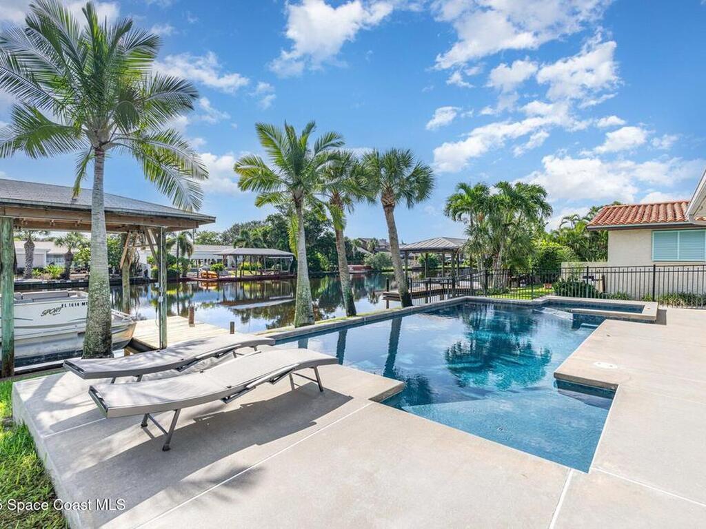 56 Yacht Haven Drive, Cocoa Beach, FL 32931