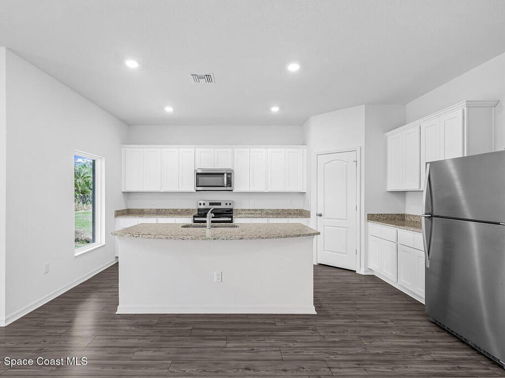 1298 Bolin Avenue, Palm Bay, FL 32907