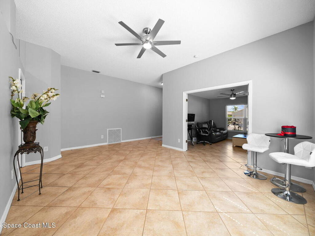 867 Villa Drive, Melbourne, FL 32940