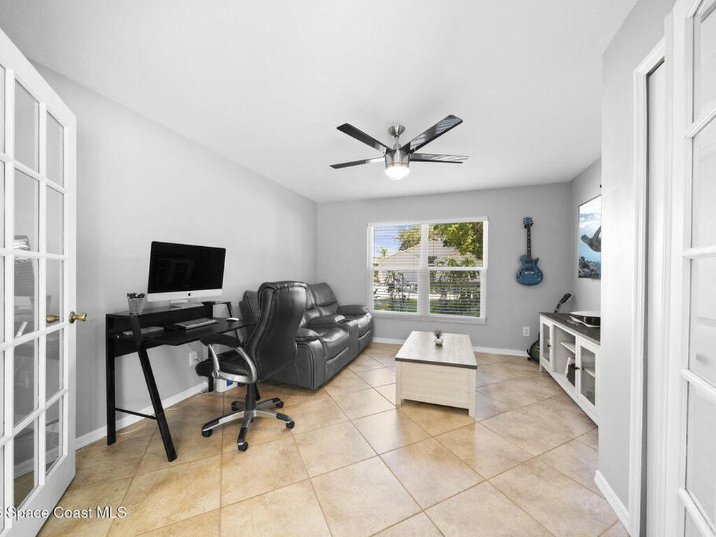 867 Villa Drive, Melbourne, FL 32940