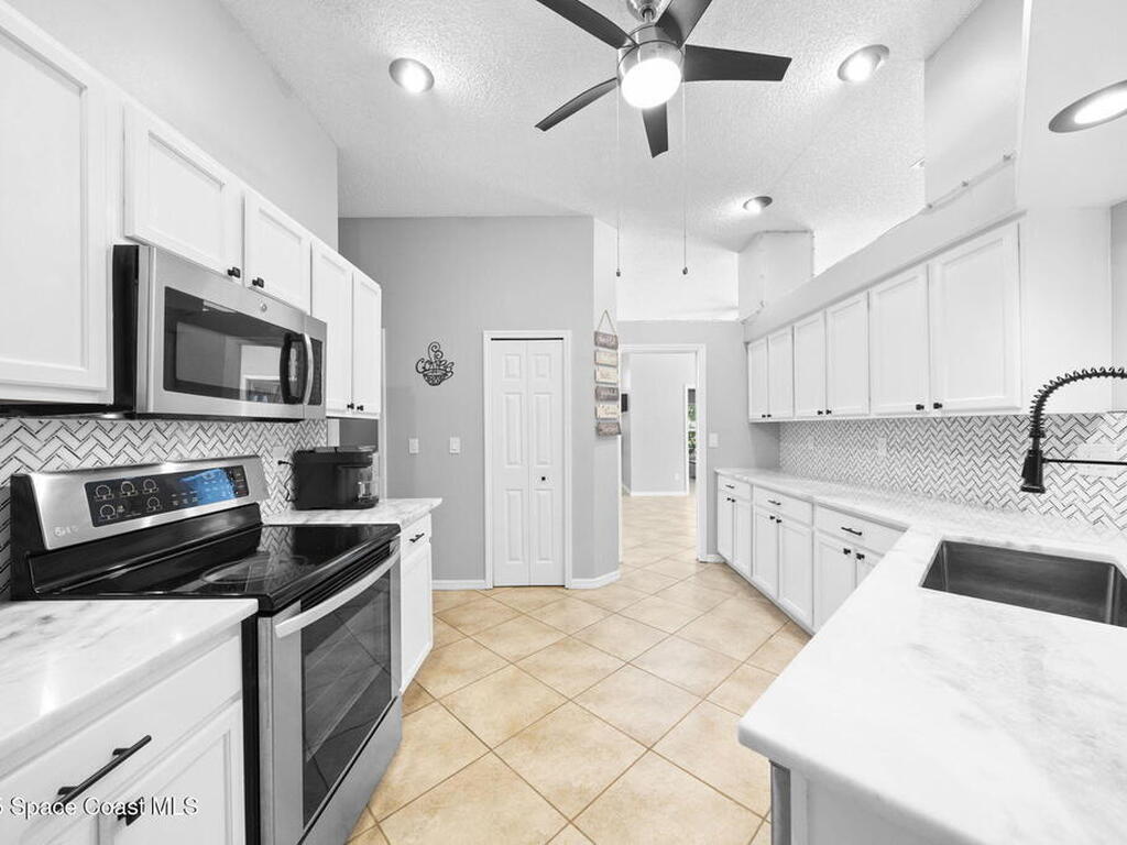 867 Villa Drive, Melbourne, FL 32940