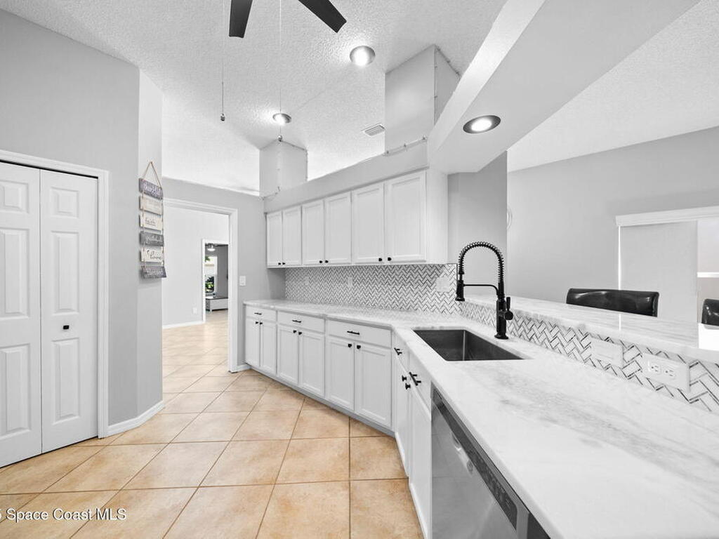 867 Villa Drive, Melbourne, FL 32940