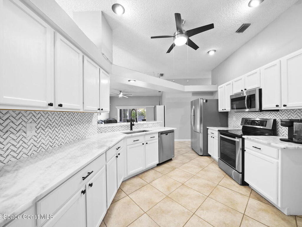 867 Villa Drive, Melbourne, FL 32940