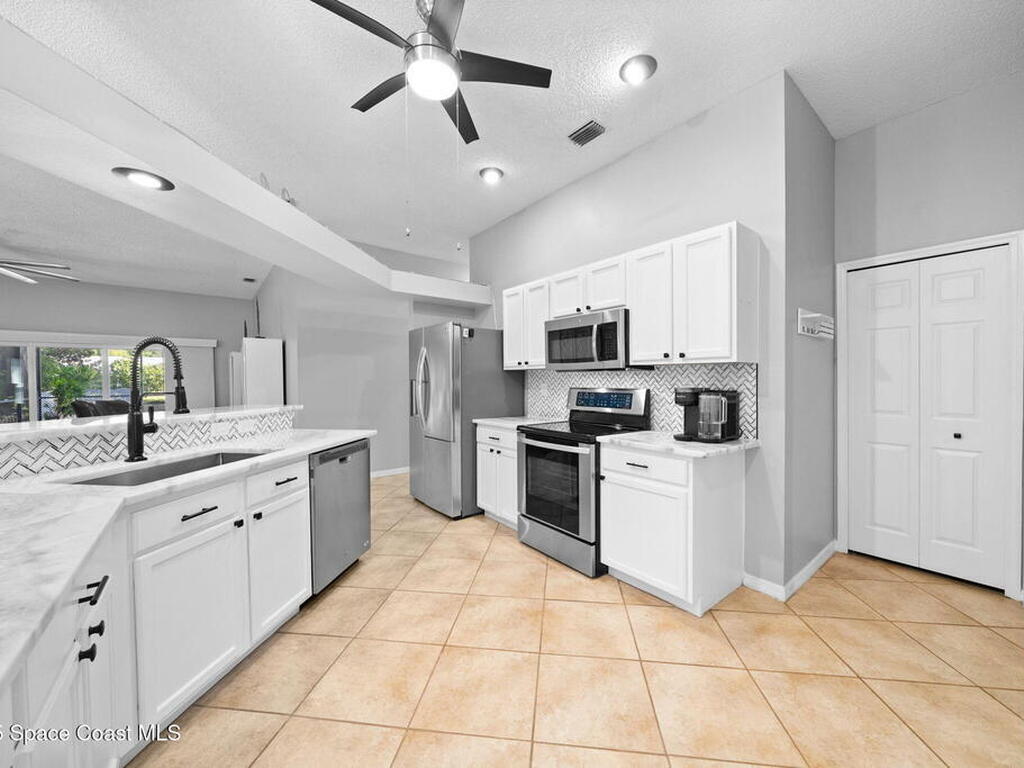 867 Villa Drive, Melbourne, FL 32940