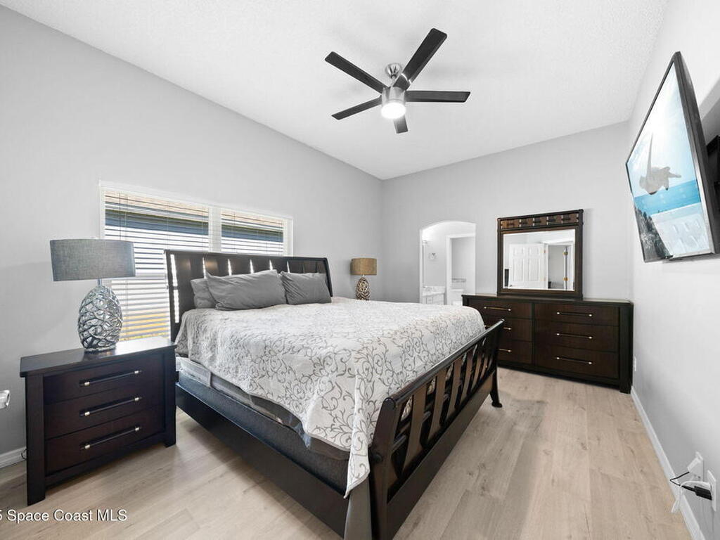 867 Villa Drive, Melbourne, FL 32940