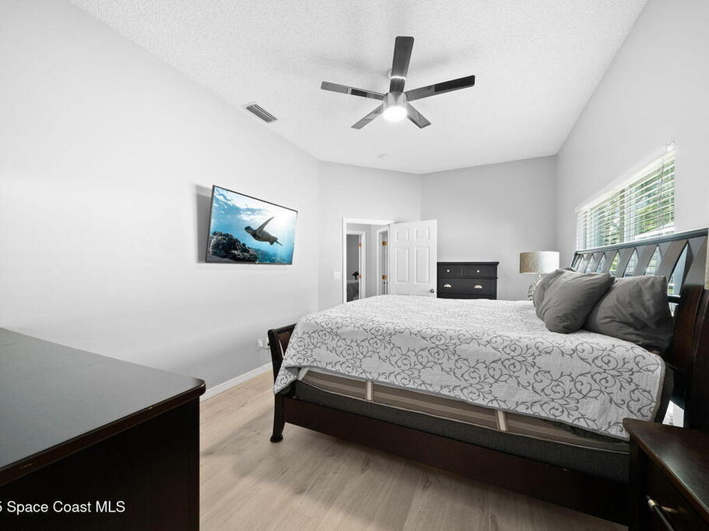 867 Villa Drive, Melbourne, FL 32940