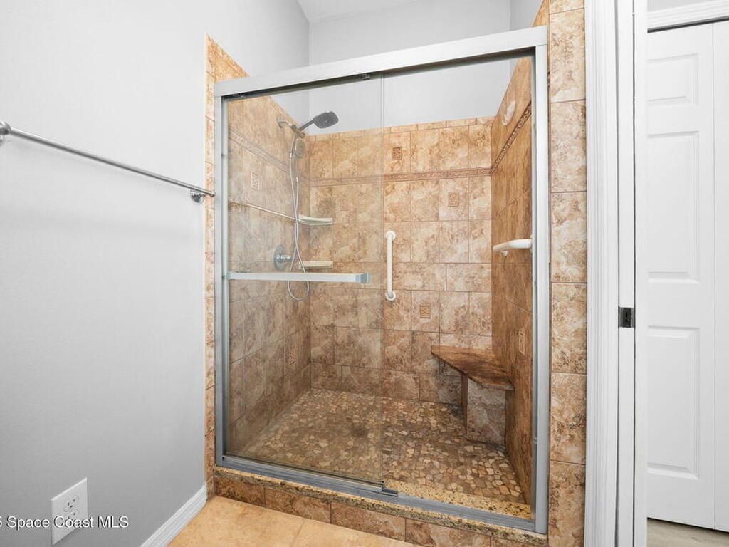 867 Villa Drive, Melbourne, FL 32940